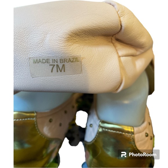 Juicy Couture Women's Pink and Gold Ballet Flats - Picture 3 of 7